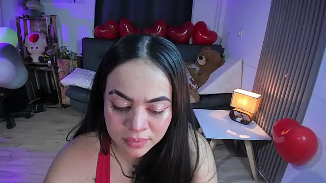 Cuttiealice online show from February 21, 2:17 am