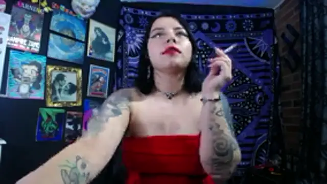 Yourmadame P online show from November 11, 12:21 am