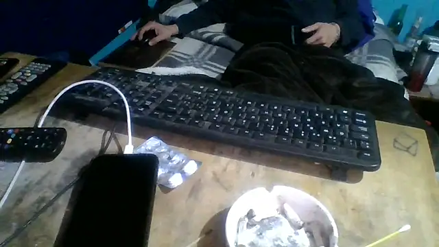 malekon76 online show from May 29, 2:48 pm
