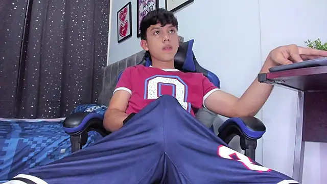 The skinnyguys online show from January 11, 10:26 pm