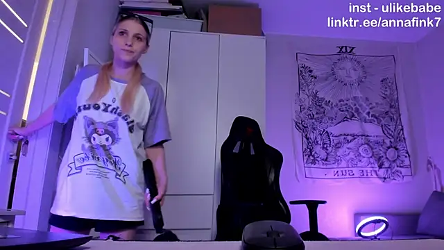 Anna Fink online show from November 16, 9:53 pm