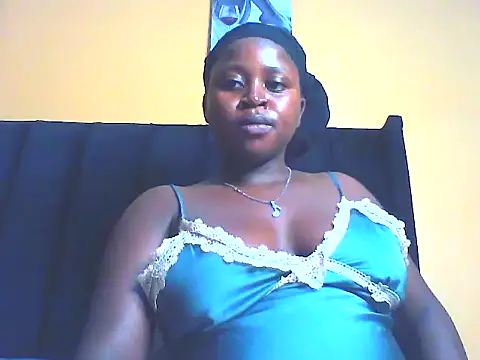 EboniesBelle online show from May 29, 7:01 pm