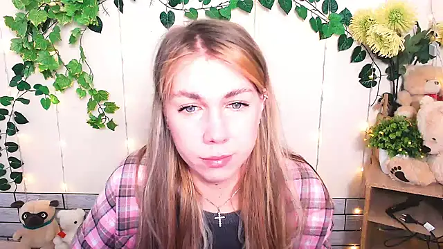 Sport Tall Doll online show from February 23, 8:22 am