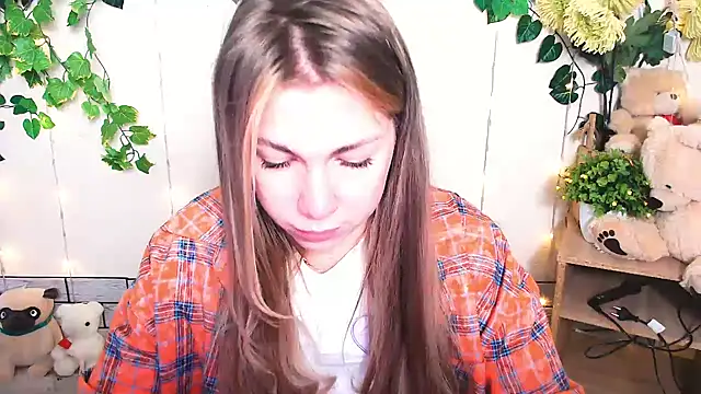 Sport Tall Doll online show from February 24, 8:56 am