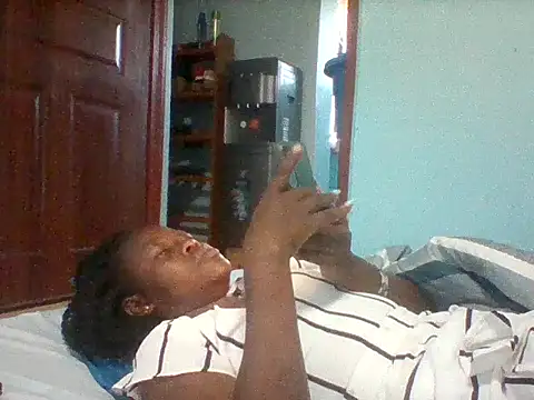 Snapshot of Eminent_Ride chatting on March 29, 12:27 pm Eminent Ride online show from March 29, 12:27 pm