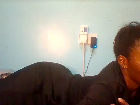 Snapshot of Eminent_Ride chatting on May 27, 1:24 am Eminent Ride online show from May 27, 1:24 am