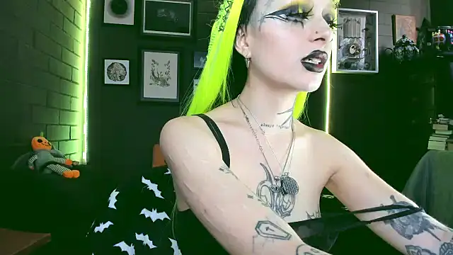 insania 9999  online show from February 19, 4:33 pm