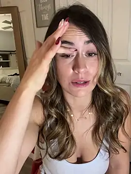 Wetbabygirlxo online show from October 30, 12:45 am