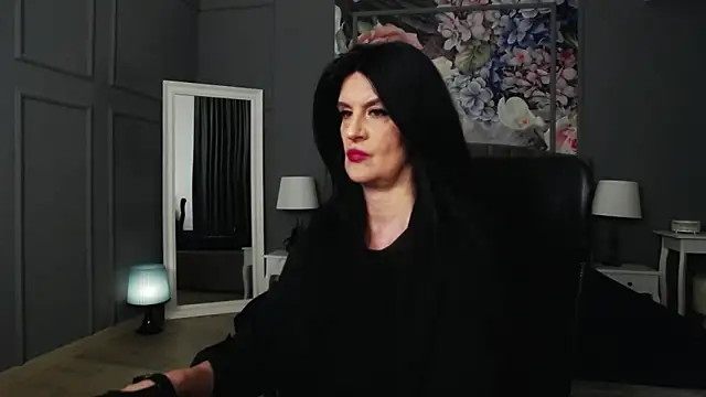 DomMelissaW online show from March 8, 10:02 pm