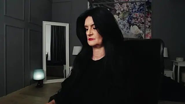 DomMelissaW online show from March 9, 1:46 am