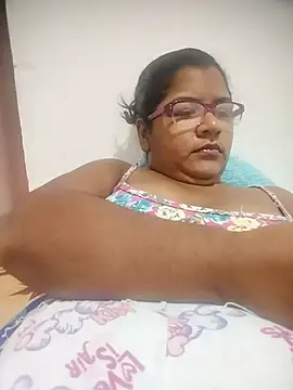 Snapshot of victoris chatting on January 5, 8:23 pm victoris online show from January 5, 8:23 pm