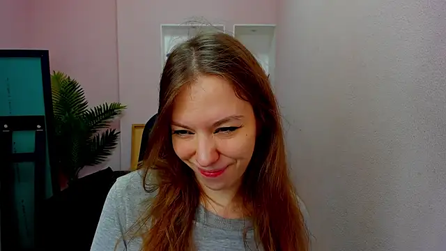 Persephoni online show from November 23, 3:45 pm