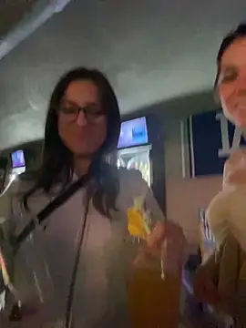 LeaGambit   online show from September 12, 4:12 am