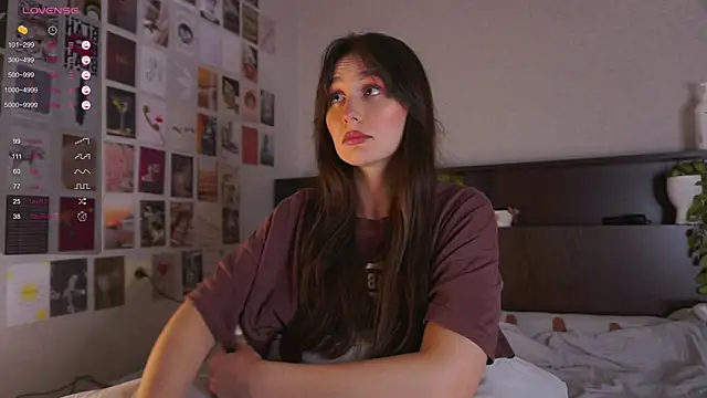 itssophiie online show from September 22, 5:26 pm