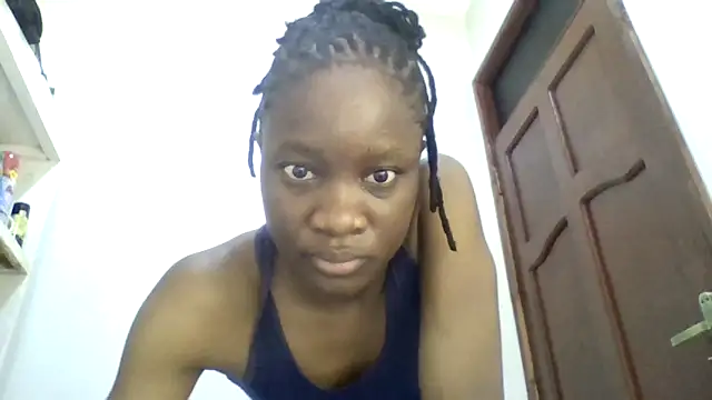 Snapshot of sweet_sassy_ chatting on March 6, 2:30 am sweet sassy online show from March 6, 2:30 am