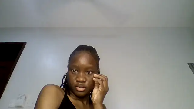 Snapshot of sweet_sassy_ chatting on May 18, 3:13 am sweet sassy online show from May 18, 3:13 am