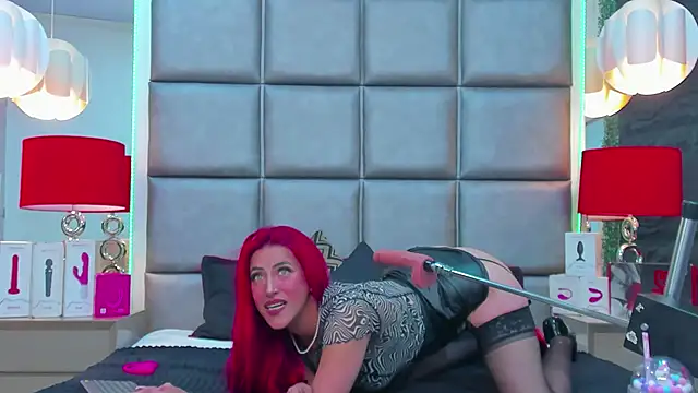 Snapshot of AllissaBrowm chatting on February 25, 4:16 pm AllissaBrowm online show from February 25, 4:16 pm