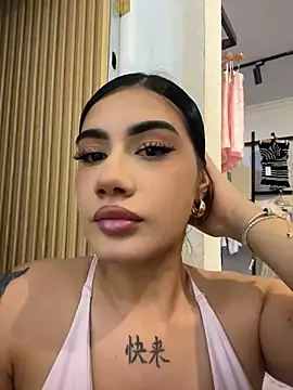 clarachanelricek online show from April 7, 8:20 pm