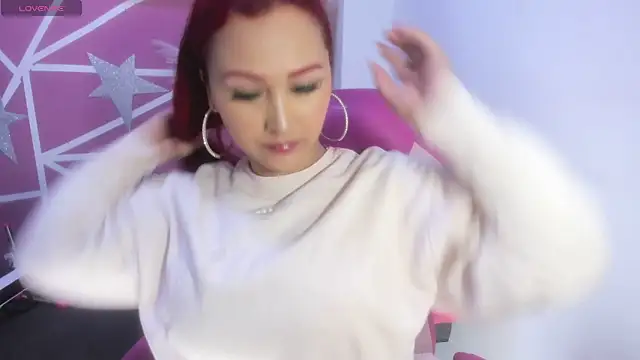 lucy beatifull online show from December 20, 9:49 am