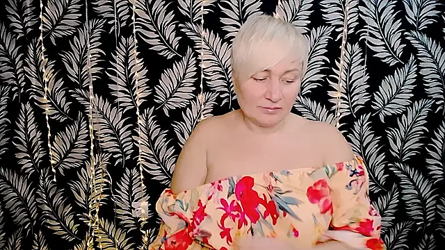 Olivia playful online show from February 2, 12:15 pm