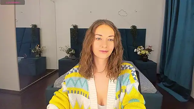 Snapshot of Kelly_Summers chatting on December 6, 10:38 am Kelly Summers online show from December 6, 10:38 am