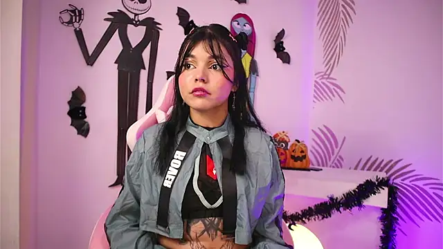 dianebleu online show from October 22, 3:51 am