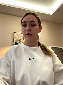 Snapshot of Janeee chatting on December 2, 12:51 pm Janeee online show from December 2, 12:51 pm