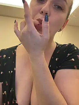 Snapshot of Janeee chatting on January 5, 3:45 pm Janeee online show from January 5, 3:45 pm