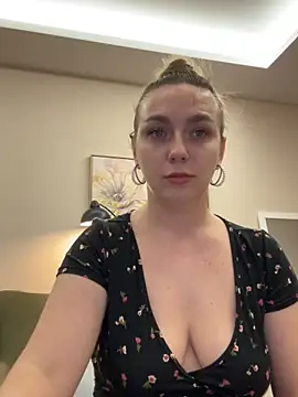 Snapshot of Janeee chatting on January 11, 3:42 pm Janeee online show from January 11, 3:42 pm