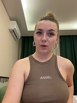 Snapshot of Janeee chatting on January 31, 3:00 pm Janeee online show from January 31, 3:00 pm