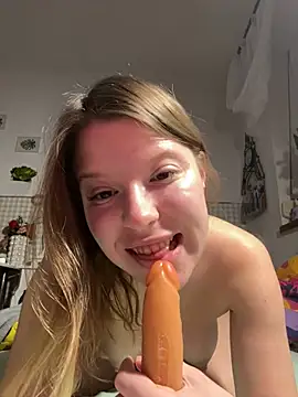 kimczii online show from February 23, 7:17 am