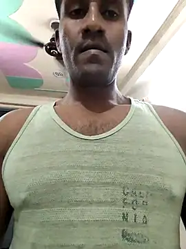 pritamkr69 online show from March 15, 4:46 pm