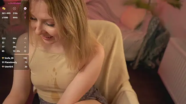 Snapshot of _Killer_Smile_ chatting on January 29, 1:07 pm Killer Smile online show from January 29, 1:07 pm