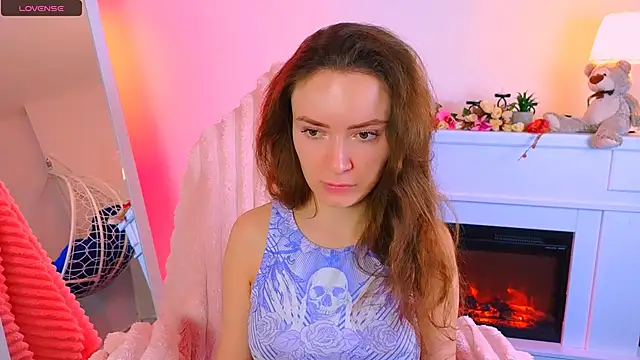    Emily    online show from March 3, 7:32 am