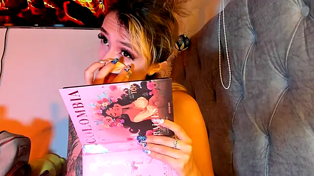 Sabrina Cole online show from December 19, 4:08 am