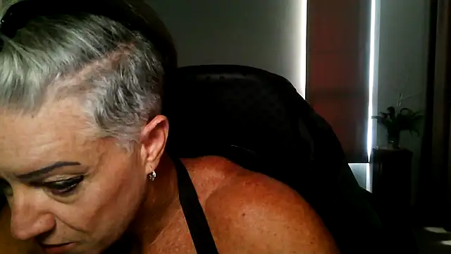 Devon2020 online show from March 23, 10:52 am