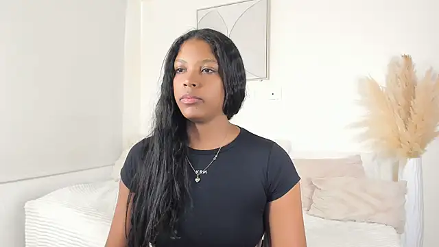 Snapshot of ZOEGARNER01 chatting on April 11, 7:40 pm ZOEGARNER01 online show from April 11, 7:40 pm