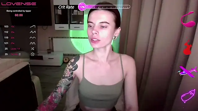 Snapshot of RinaDevil chatting on January 9, 5:55 am RinaDevil online show from January 9, 5:55 am