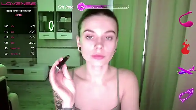 Snapshot of RinaDevil chatting on January 29, 2:32 pm RinaDevil online show from January 29, 2:32 pm