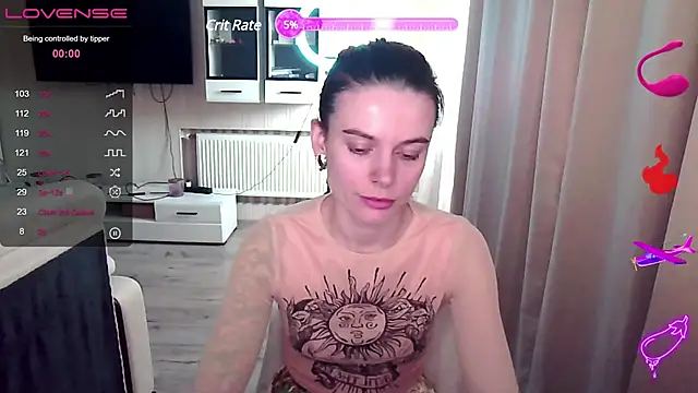 Snapshot of RinaDevil chatting on February 17, 1:10 pm RinaDevil online show from February 17, 1:10 pm