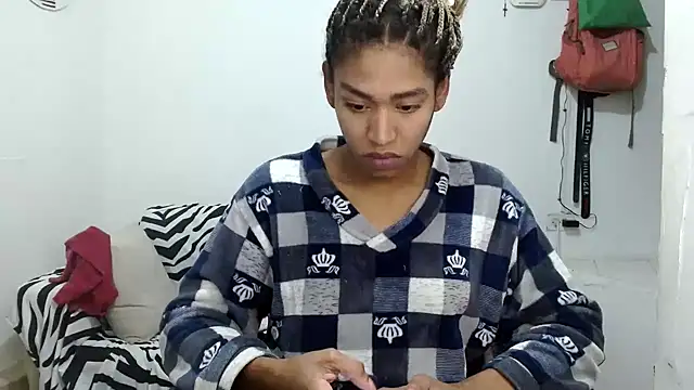 angelamarie1 online show from January 10, 10:36 pm