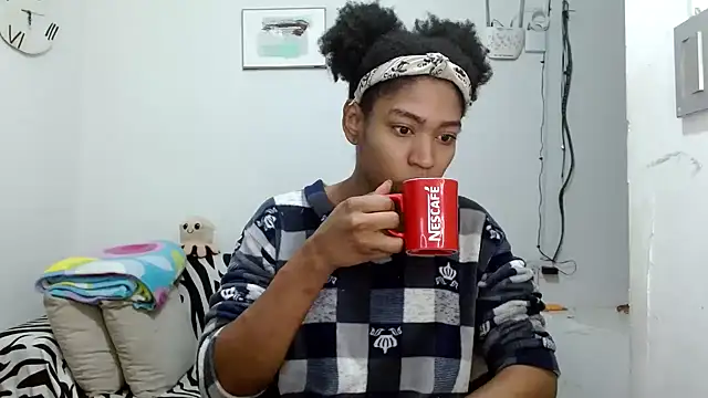 angelamarie1 online show from February 7, 12:09 pm