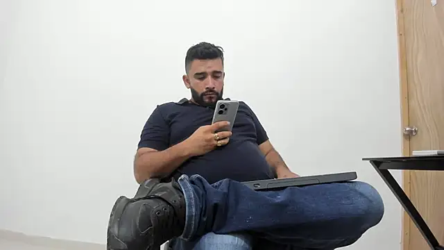 isearchcompany online show from October 24, 1:03 am