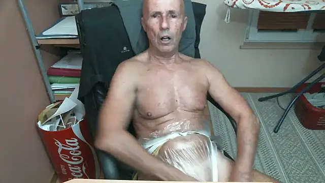 olibrius71 online show from December 22, 7:11 pm