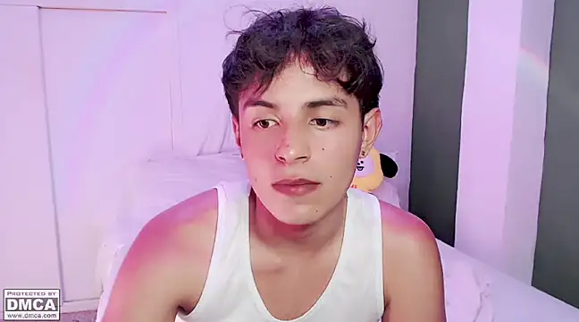 Snapshot of ZHALEM chatting on February 21, 4:07 am ZHALEM online show from February 21, 4:07 am