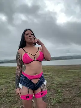 Snapshot of Karol_Green_Motorcycle chatting on March 15, 12:24 pm Karol Green Motorcycle online show from March 15, 12:24 pm