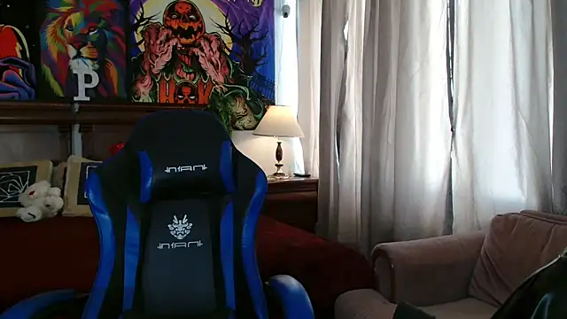 MINI Petite online show from January 9, 8:44 pm