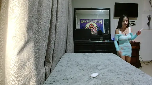 MINI Petite online show from October 11, 4:33 am