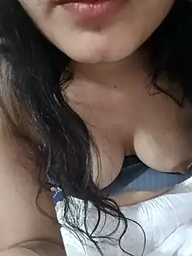 Snapshot of CuteSarikaLIVE chatting on February 26, 7:53 am CuteSarikaLIVE online show from February 26, 7:53 am