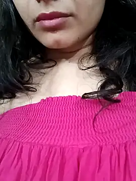 Snapshot of CuteSarikaLIVE chatting on March 9, 7:23 am CuteSarikaLIVE online show from March 9, 7:23 am